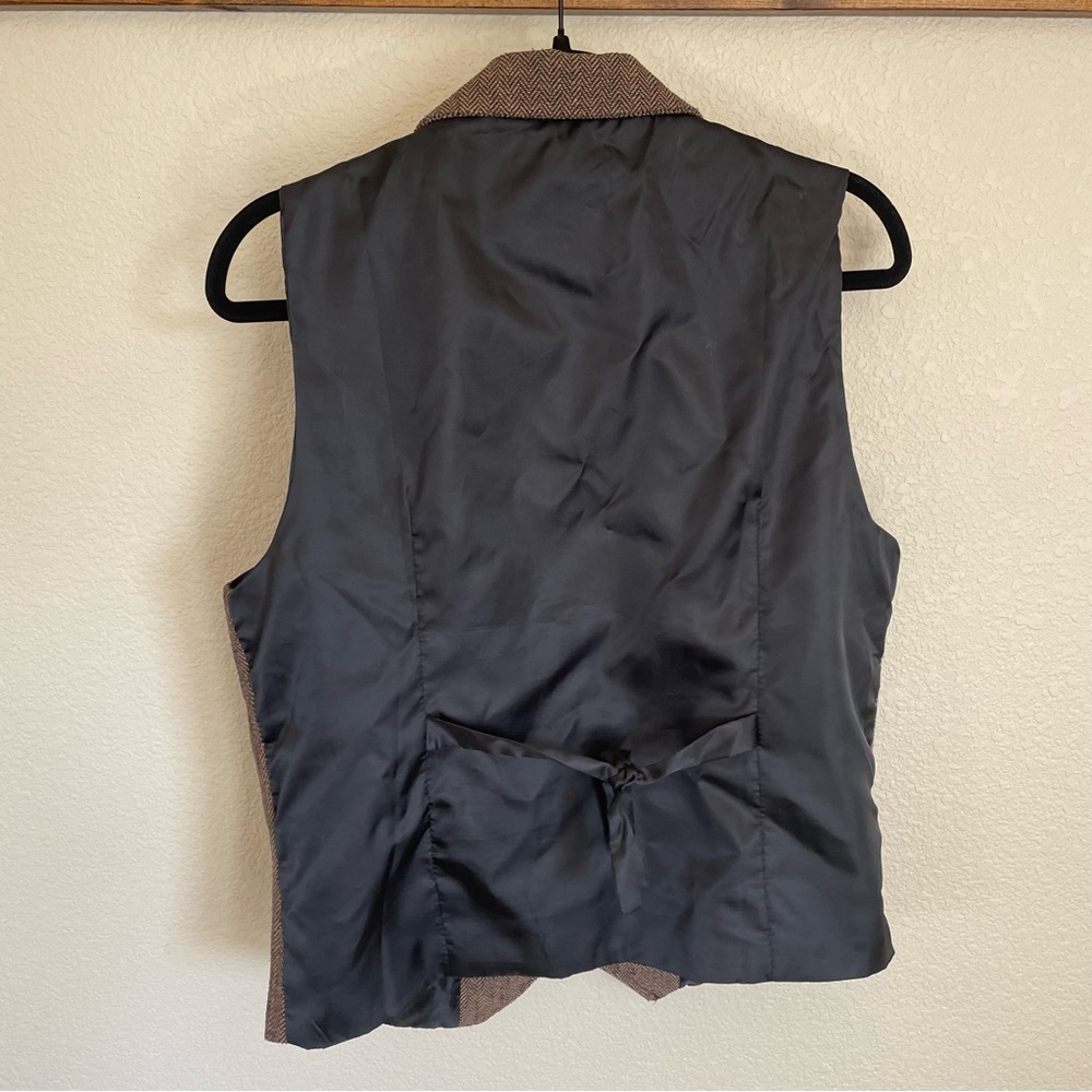 Brown Herringbone Women’s Vest S - Classic Tailored Style Academia Menswear - Picture 5 of 8